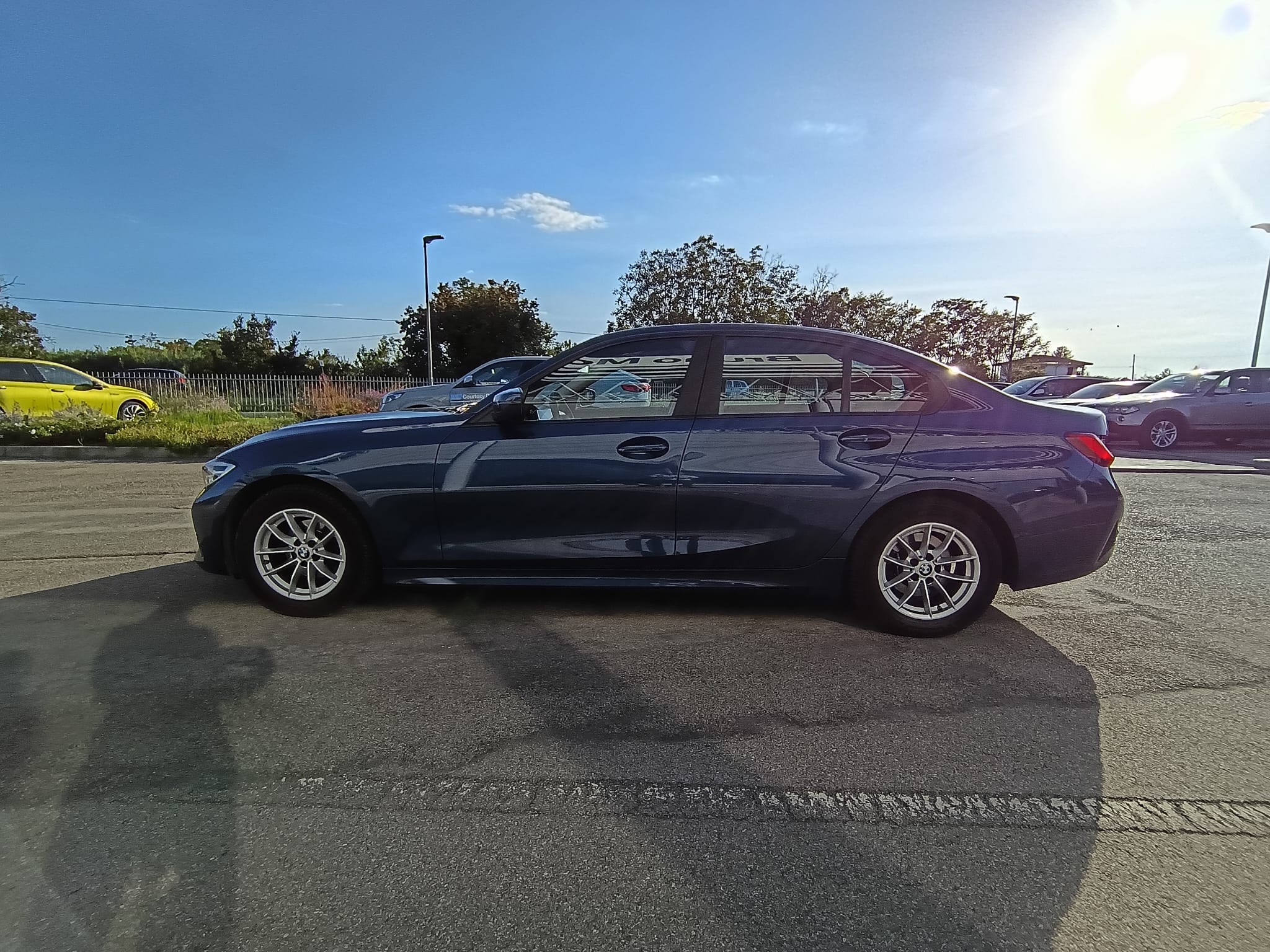 BMW 318i Business Advantage auto - immagine 5