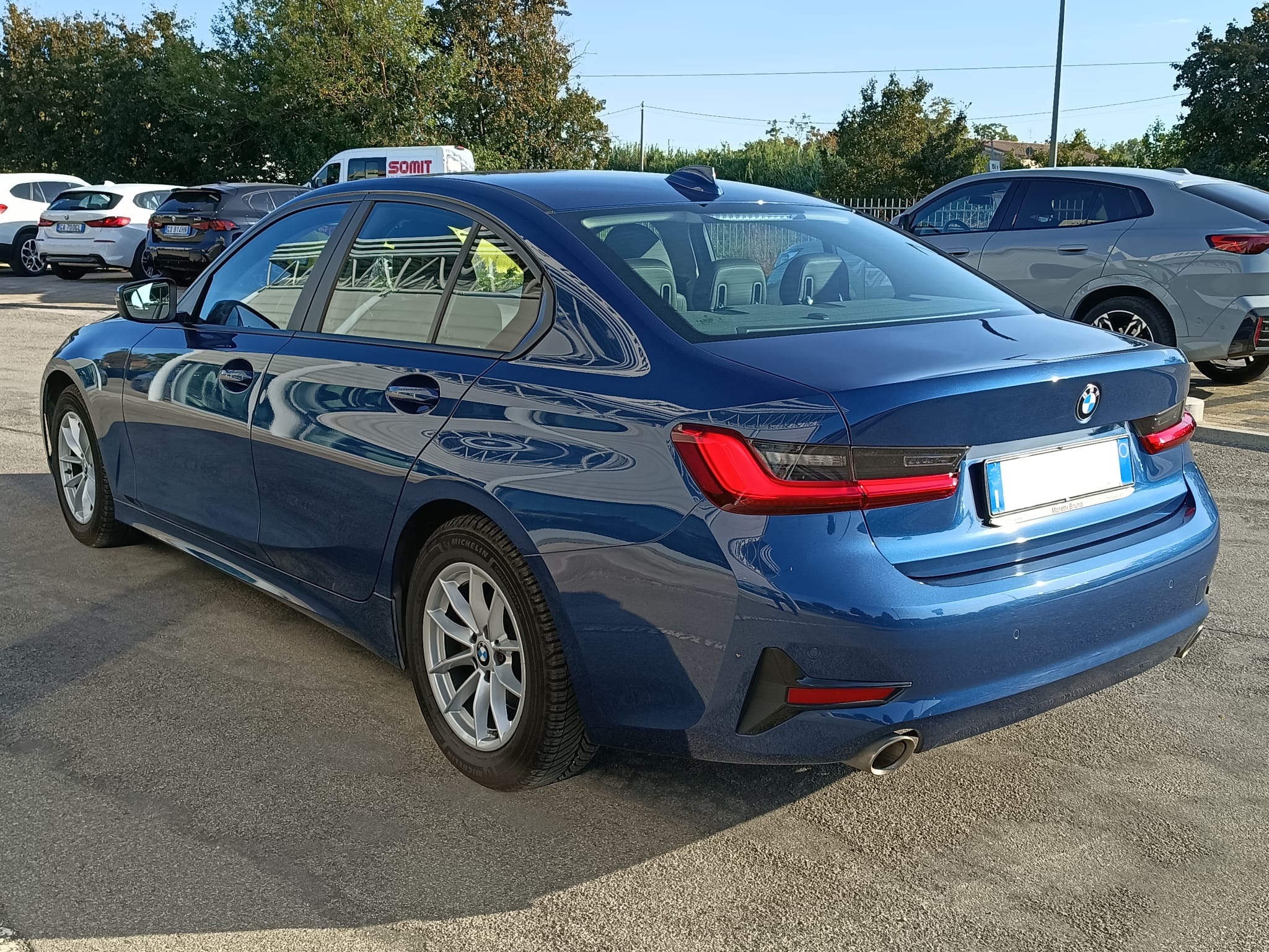 BMW 318i Business Advantage auto - immagine 6