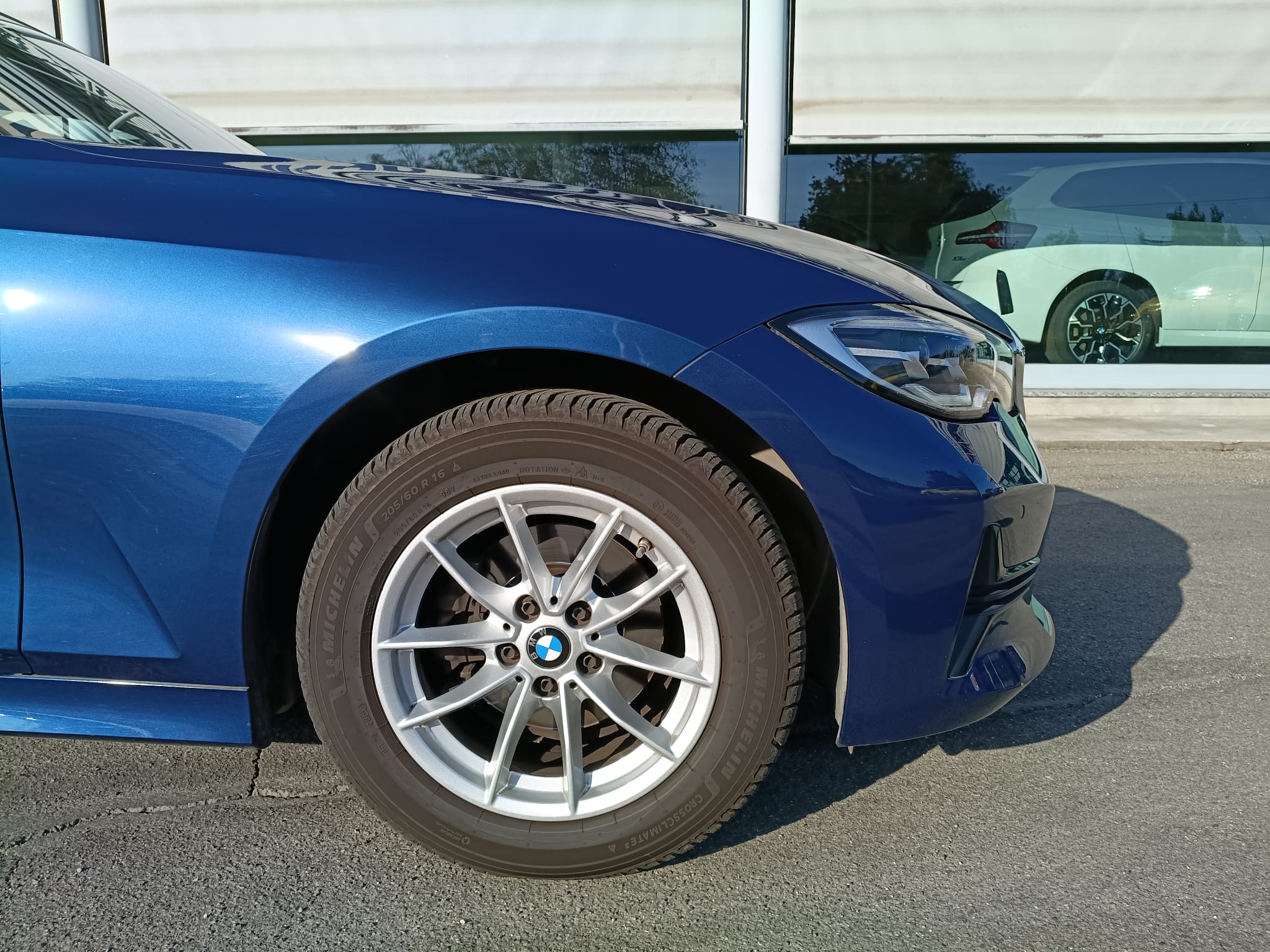 BMW 318i Business Advantage auto - immagine 10