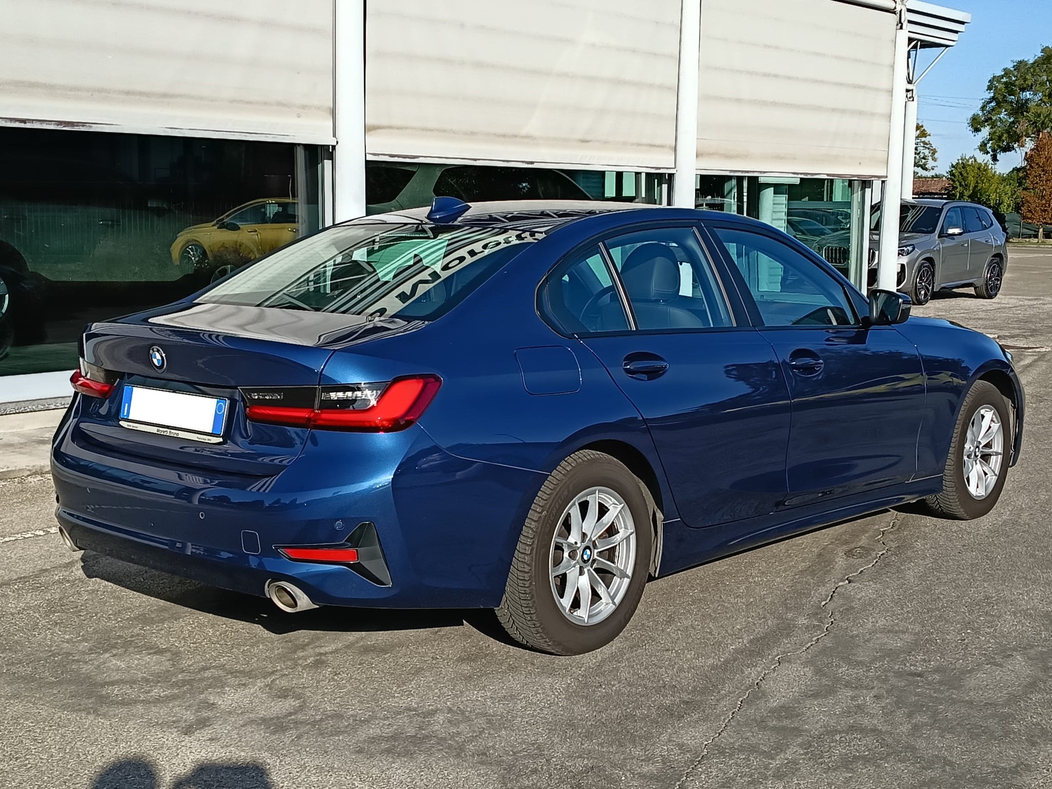 BMW 318i Business Advantage auto - immagine 8